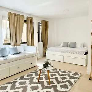 https://apartamento-hawkins-costa-2a.es-andalucia.com